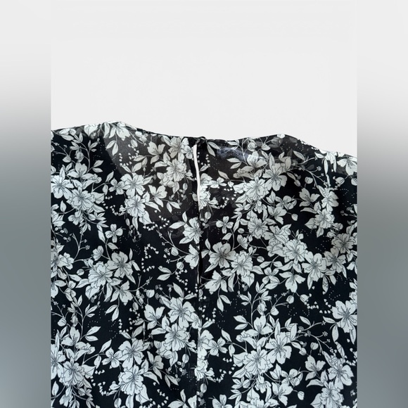 Zara Black White Floral Long Sleeve Crop Blouse XS - Picture 4 of 6